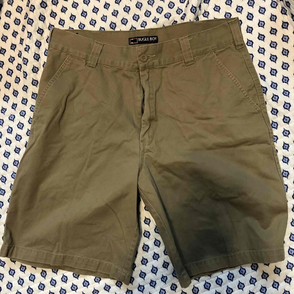 Vintage Bugle Boy khaki shorts Size 38